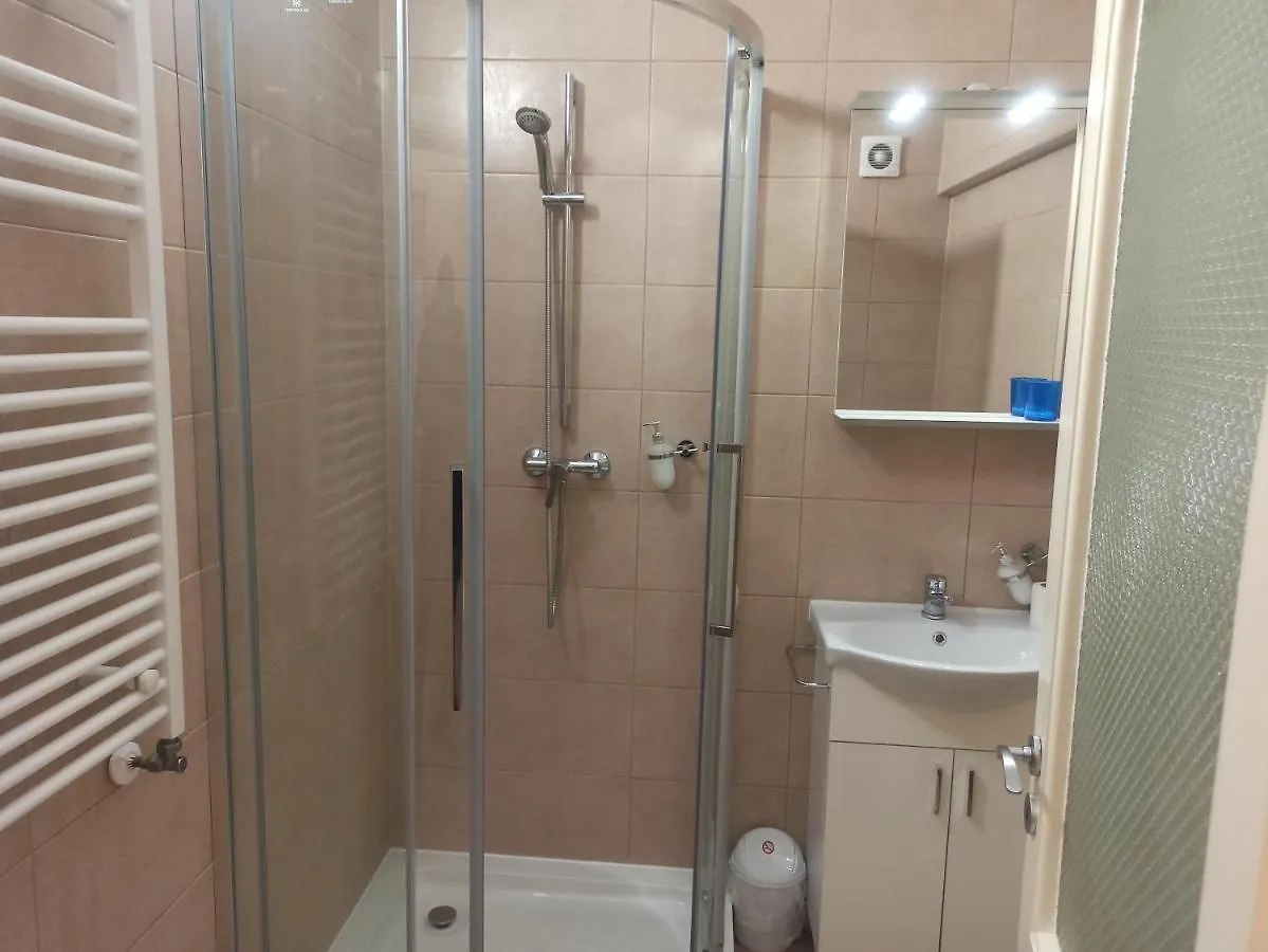 Apartment Inner Circle Studio Bucharest